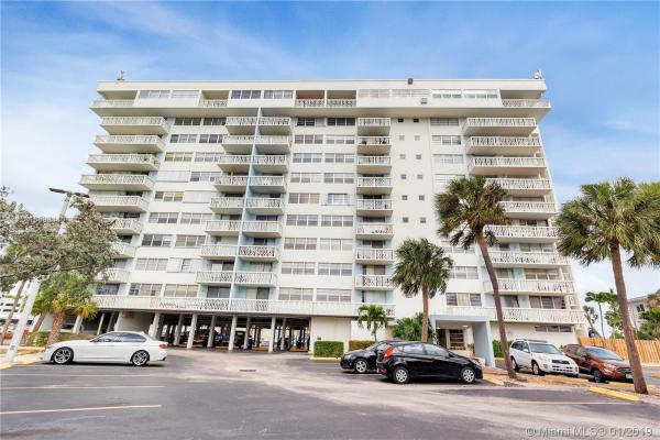 Keystone Harbor Club, 13155 Ixora Ct #806, North Miami, Florida 33181, image 2