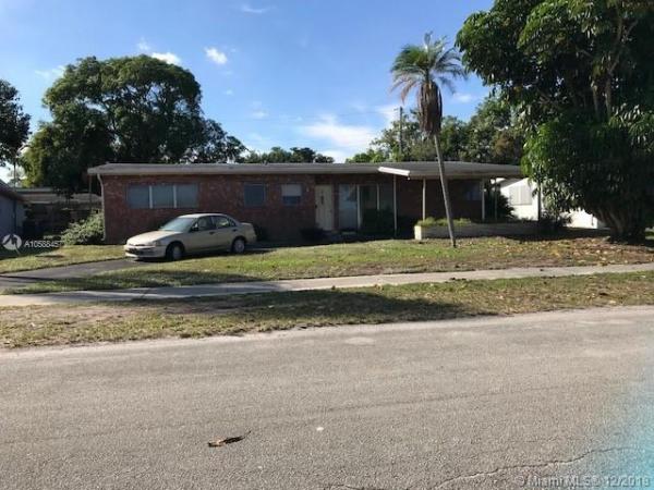 Highland Manor, 17620 NE 7th Ct, North Miami Beach, Florida 33162, image 2
