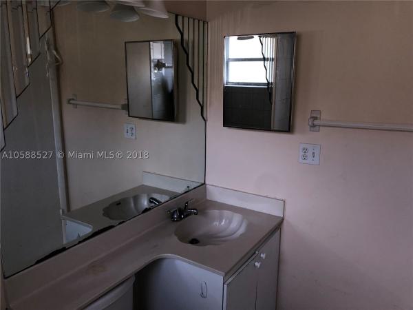 Villas Of West Miami, 6670 SW 12th St #1-6670, West Miami, Florida 33144, image 2