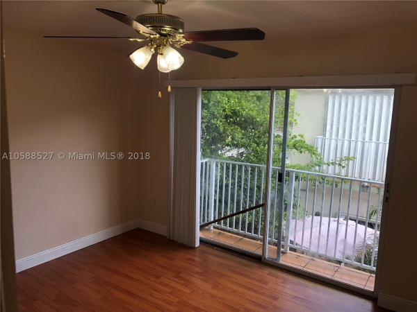 Villas Of West Miami, 6670 SW 12th St #1-6670, West Miami, Florida 33144, image 3