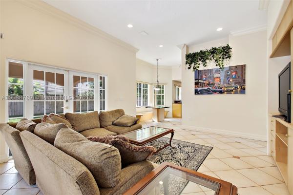Granada West Estates, 9970 SW 124th Ter, Kendall, Florida 33176, image 2