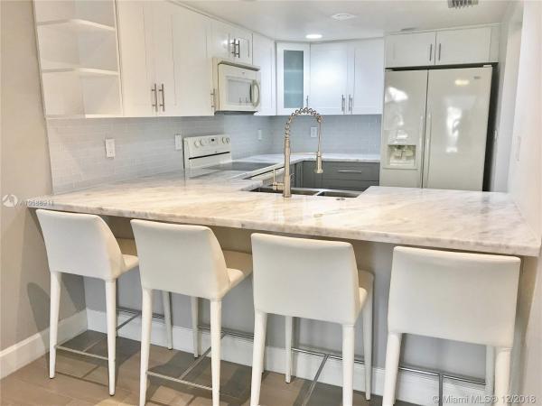The Majorcas, 338 Majorca Ave #202, Coral Gables, Florida 33134, image 2