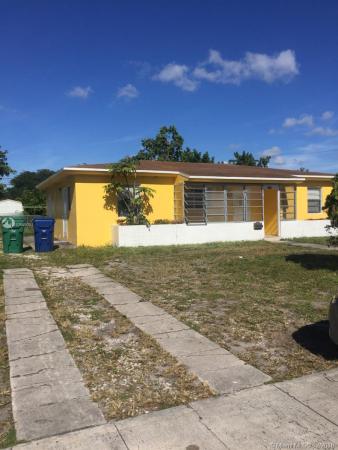 Norwood, 315 NW 189 St #, Miami Gardens, Florida 33169, image 2