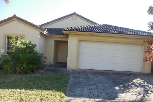 Spicewood, 23723 SW 107th Ct, Princeton, Florida 33032, image 2