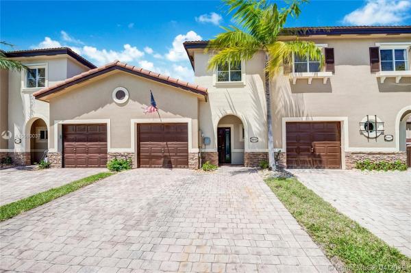 The Palms At Isles Of Bayshore, 8913 SW 222nd Ter, Cutler Bay, Florida 33190, image 2