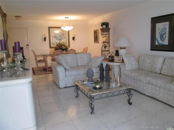 Winston Towers 100, 250 174th St #603, Sunny Isles Beach, Florida 33160, image 2