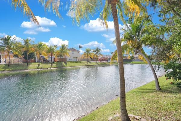 Bluewaters, 10834 SW 240th Ln, Princeton, Florida 33032, image 2