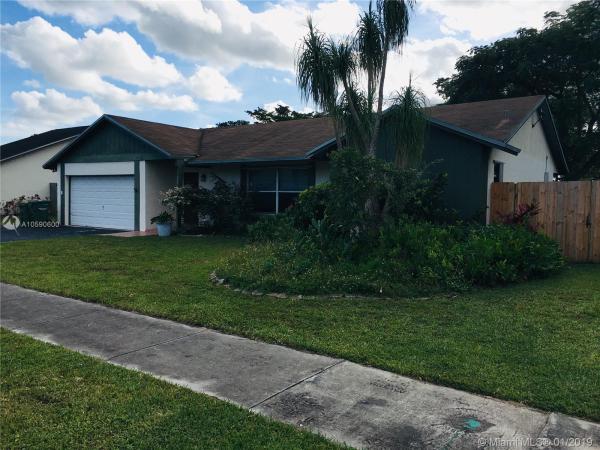 Homestead Lakes Farmlife West, 966 S Bluebird Ln, Homestead, Florida 33035, image 2