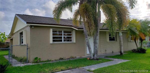 Gem Homes, 14540 SW 296th St, Leisure City, Florida 33033, image 2