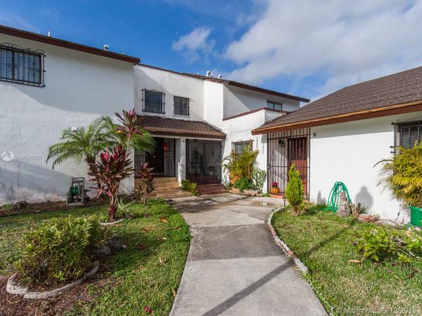 Villa Venezia, 1421 SW 124th Ct #12-D, Tamiami, Florida 33184, image 2