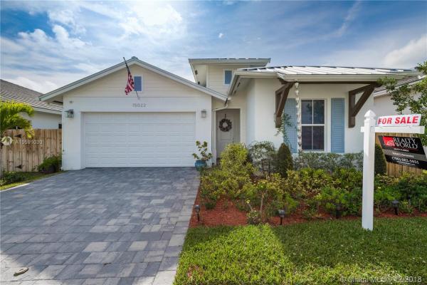 Venetian Parc, 15022 SW 177th Ter, Richmond West, Florida 33187, image 2