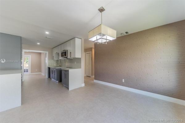 Bel Aire, 18711 Belmont Dr, Cutler Bay, Florida 33157, image 2