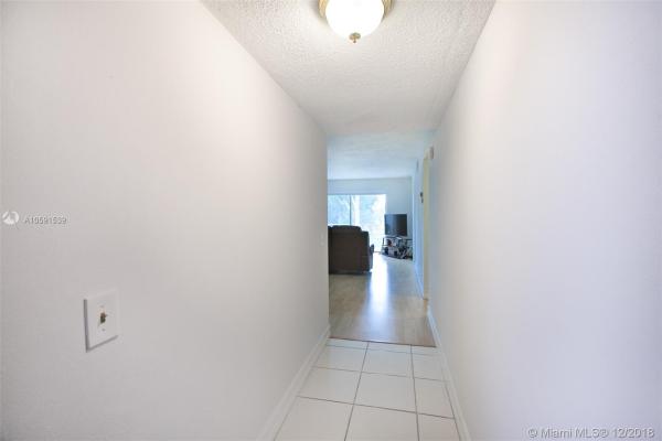 Arrowhead, 2495 SW 82nd Ave #203, Davie, Florida 33324, image 2
