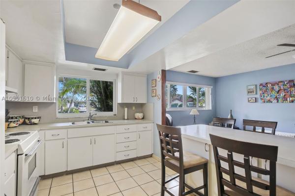 Monique, 6502 SW 106th Ave, Sunset, Florida 33173, image 2