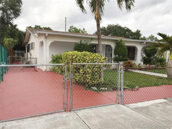 Venetian Gardens, 16400 NW 40th Ct, Miami Gardens, Florida 33054, image 2