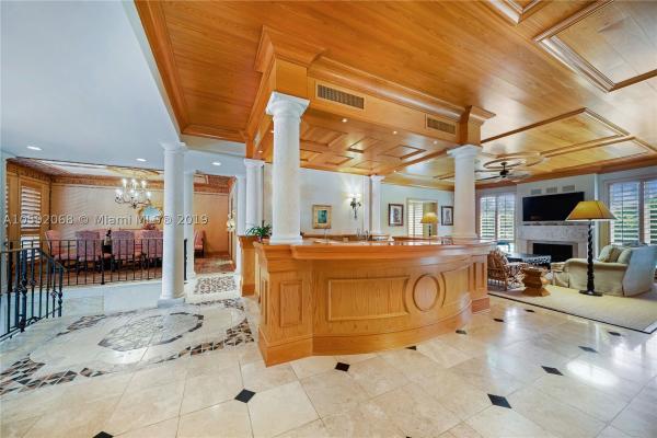 Bayshore Villas, 3503 Bayshore Villas Dr, Miami, Florida 33133, image 3