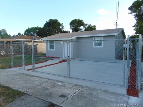 Dixie Heights Gardens, 10218 SW 174th Ter, West Perrine, Florida 33157, image 2