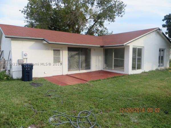 Meadow Wood Manor, 26680 SW 124 Ave #, Kendale Lakes, Florida 33032, image 2