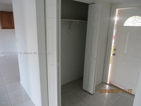 Meadow Wood Manor, 26680 SW 124 Ave #, Kendale Lakes, Florida 33032, image 3