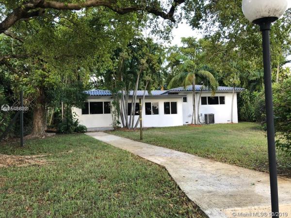 Bass Lake Estates, 1100 N Royal Poinciana Blvd, Miami Springs, Florida 33166, image 2