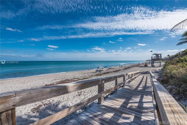 Tennis Villas At Jupiter Ocean & Racquet Club, 1605 S Us Highway 1, Jupiter, Florida 33477, image 2