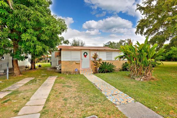 Mac Farlane Homestead, 141 Frow Ave, Coral Gables, Florida 33133, image 2