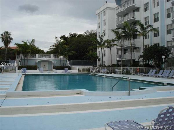 Montecarlo, 492 NW 165th St Rd #C-515, Golden Glades, Florida 33169, image 2