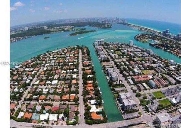 Bay Harbor Islands Residential, 9761 W Bay Harbor Dr, Bay Harbor Islands, Florida 33154, image 2