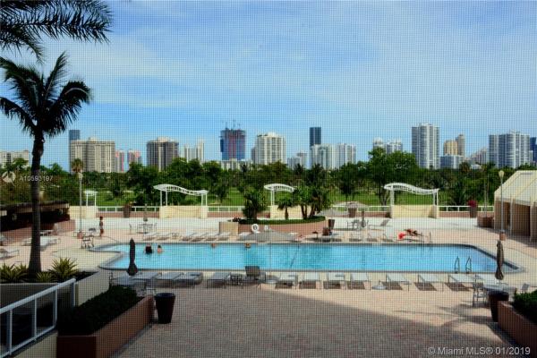 Coronado Tower 2, 20301 W Country Club Dr #426, Aventura, Florida 33180, image 2