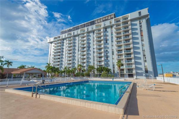 Sailboat Cay, 13499 Biscayne Blvd #1101, North Miami, Florida 33181, image 2