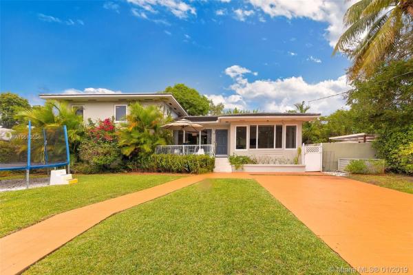1019 NE 87th St, Unincorporated Dade County, Florida 33138, image 2