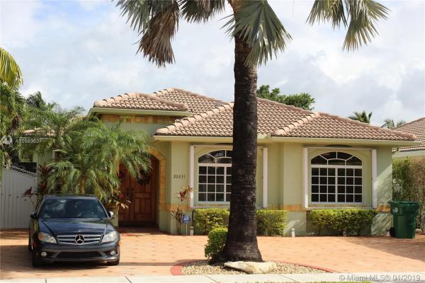 North Palm Estates, 20031 NW 77th Ct, Hialeah, Florida 33015, image 2