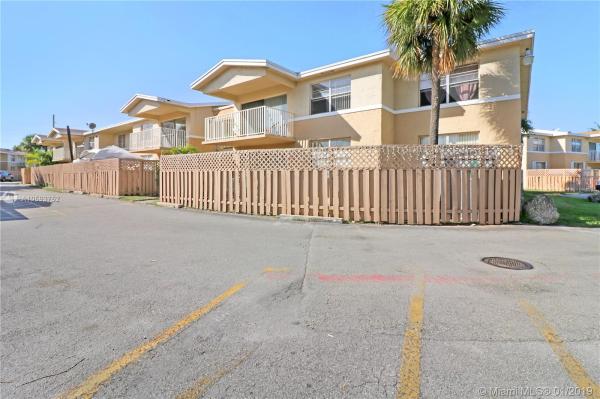 Doral Gardens, 4140 NW 79th Ave #2D, Doral, Florida 33166, image 2