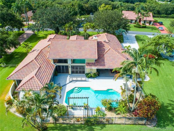 Whispering Pines, 13501 SW 34th Ct, Davie, Florida 33330, image 2