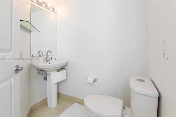 Platinum, 480 NE 30 #706, Miami, Florida 33137, image 2