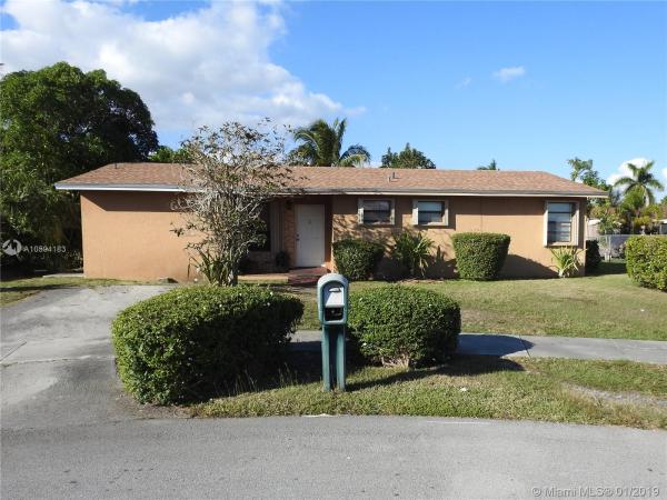 Oakbrook, 10261 SW 169th St, West Perrine, Florida 33157, image 2