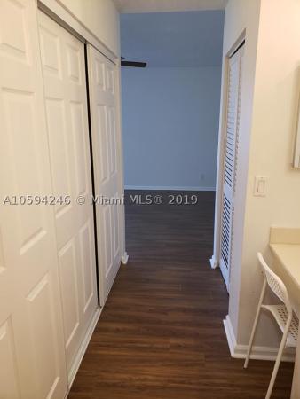 Lincoln Square, 204 Lincoln Ct, Deerfield Beach, Florida 33442, image 3