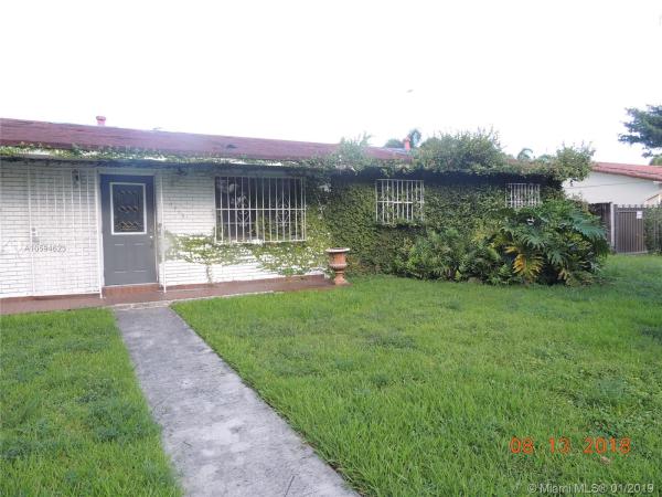 Royale Green, 4415 SW 127th Ct, Kendale Lakes, Florida 33175, image 2