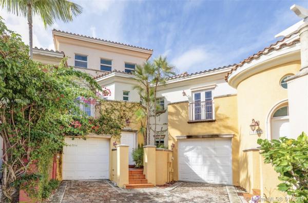 Aventura Bay Townhomes, 18460 NE 30th Ave, Aventura, Florida 33160, image 2