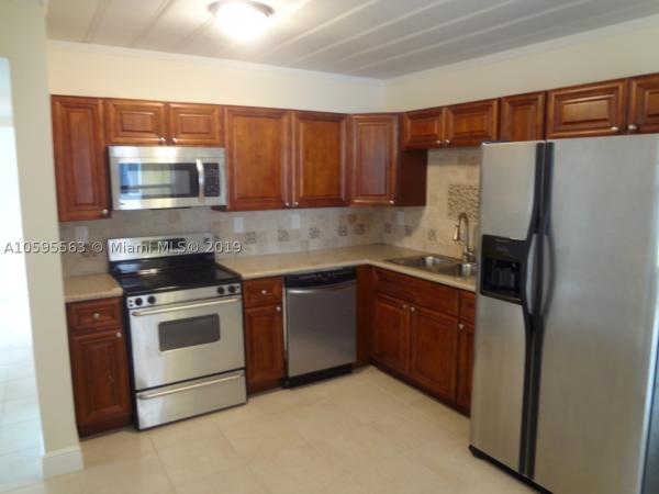 Sky Ranch, 4372 Tellin Ave, West Palm Beach, Florida 33406, image 2