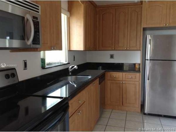 Chatillon Hall, 1020 94th St #303, Bay Harbor Islands, Florida 33154, image 2