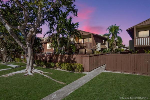 Snapper Village, 7019 SW 115th Pl #H31, Kendall, Florida 33173, image 2
