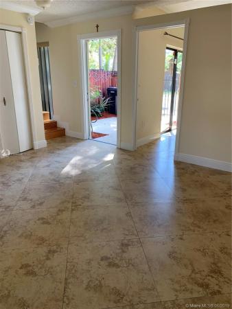 Snapper Creek Townhouses, 11325 SW 65th St #11325, Kendall, Florida 33173, image 2