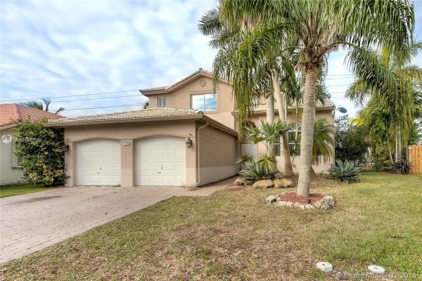 Poinciana Parc, 315 W Cypress Cove Cir, Davie, Florida 33325, image 2