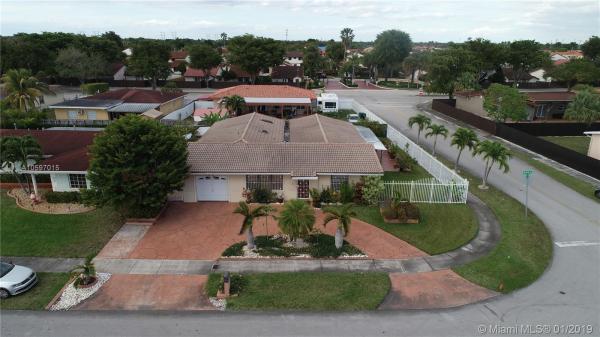 Sunset West, 13403 SW 66th Ter, Kendale Lakes, Florida 33183, image 2
