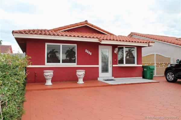 Maria Teresa, 9012 NW 114th St, Hialeah Gardens, Florida 33018, image 2