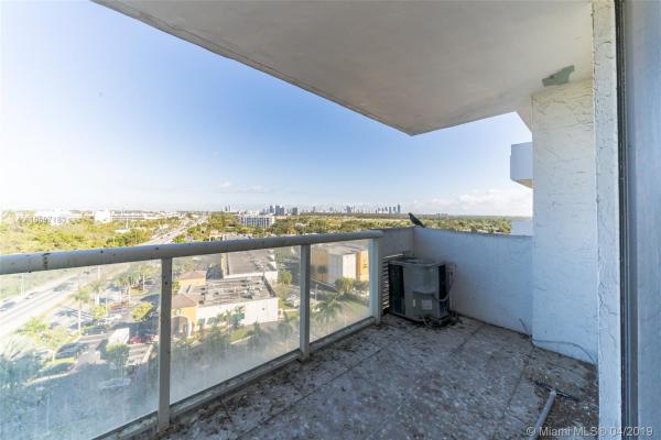 Sailboat Cay, 13499 Biscayne Blvd #1105, North Miami, Florida 33181, image 2
