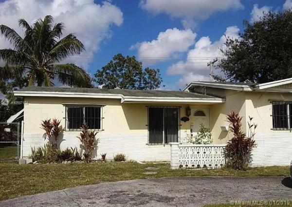 Sierra Mirada, 1111 NW 199th St, Miami Gardens, Florida 33169, image 2