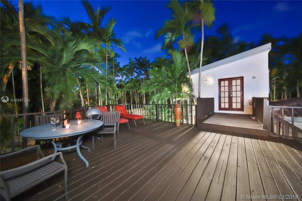 Acadia, 798 NE 70th St, Miami, Florida 33138, image 2