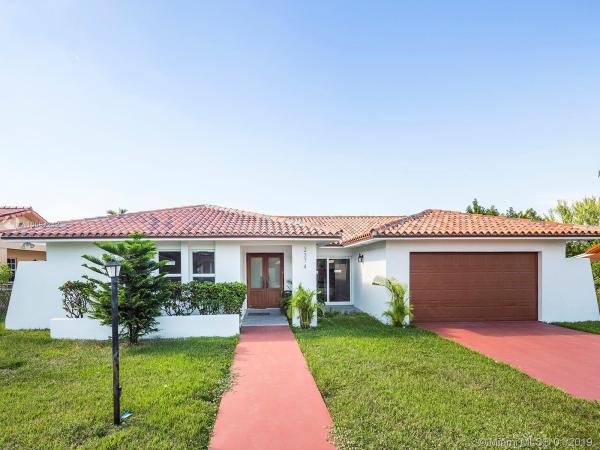 International Gardens, 2374 SW 125th Ct, Tamiami, Florida 33175, image 2